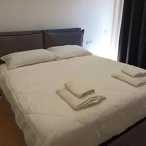 Appartamento Pm 34 Viale Imperatore - 50 Mt From Metro San Paolo, Roma