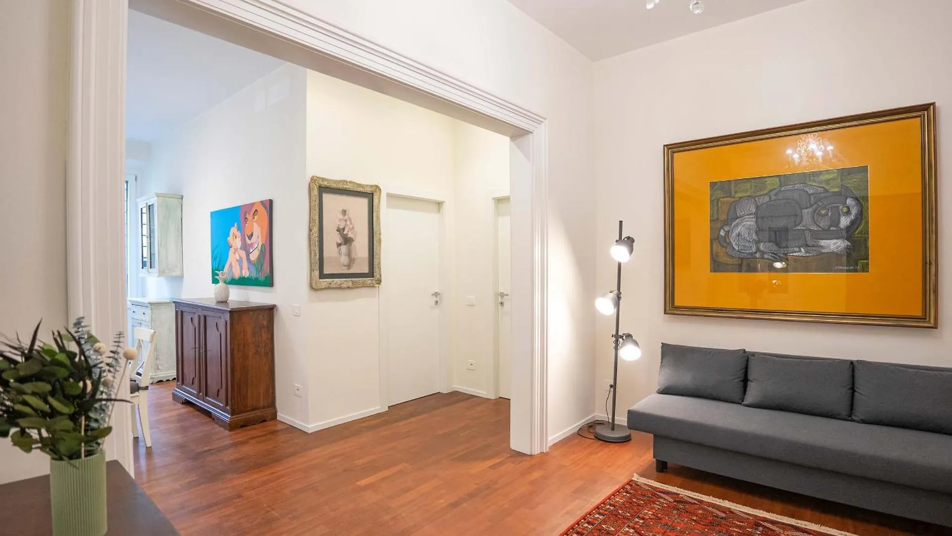 Crescenzio Elegant Apartment Rome