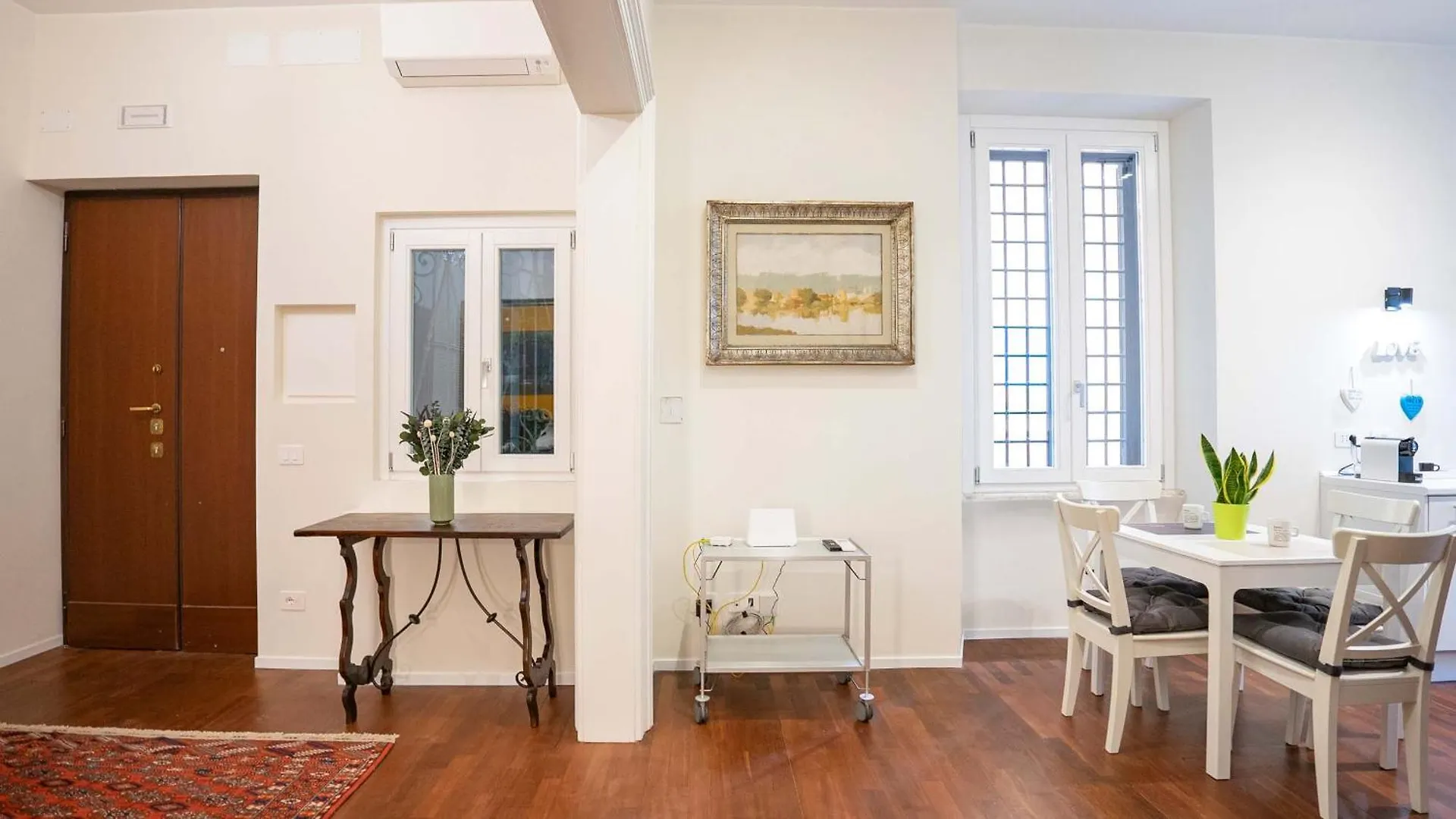 Crescenzio Elegant Apartment Rome