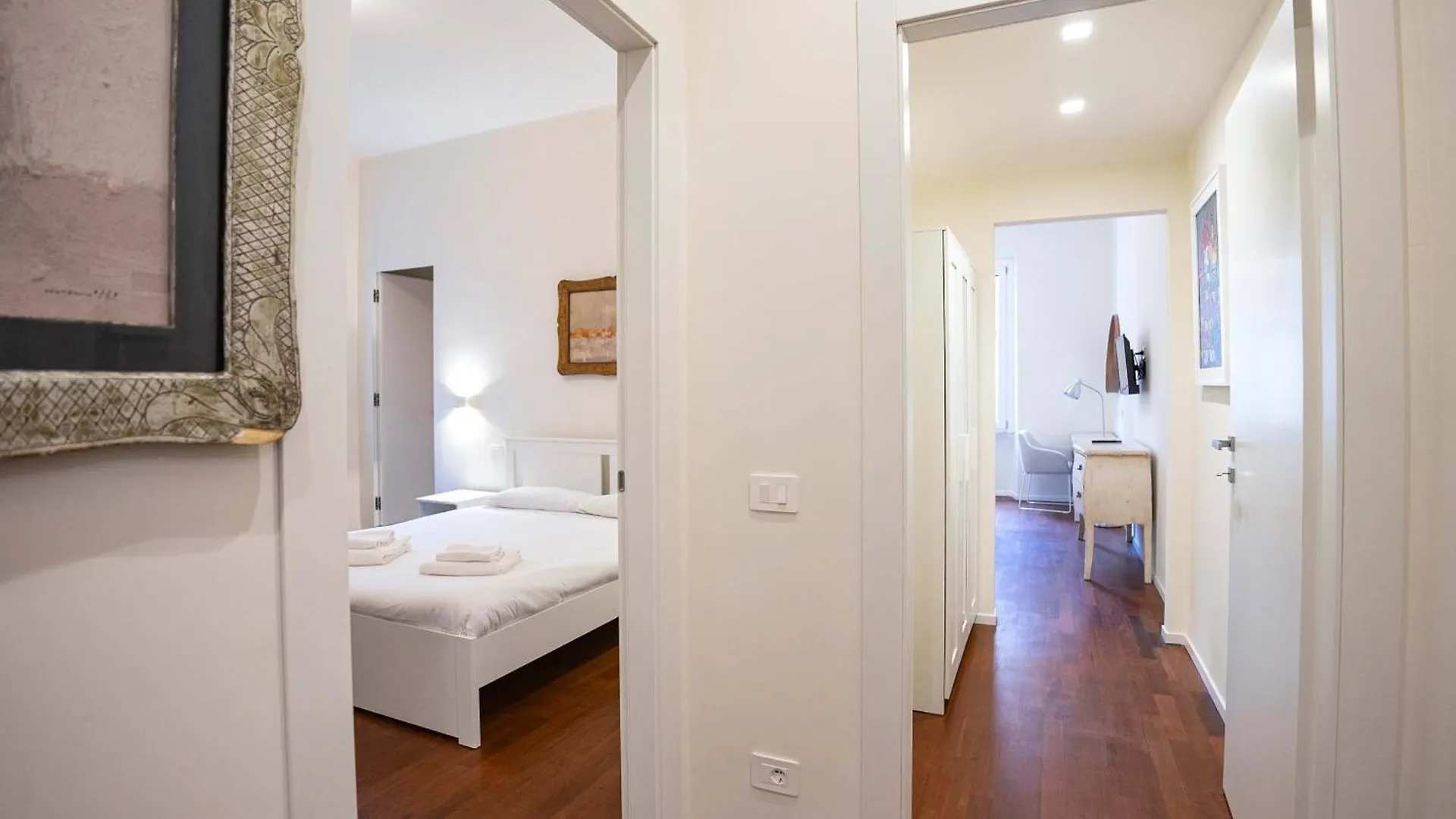 Crescenzio Elegant Apartment Rome 0*,  Italy